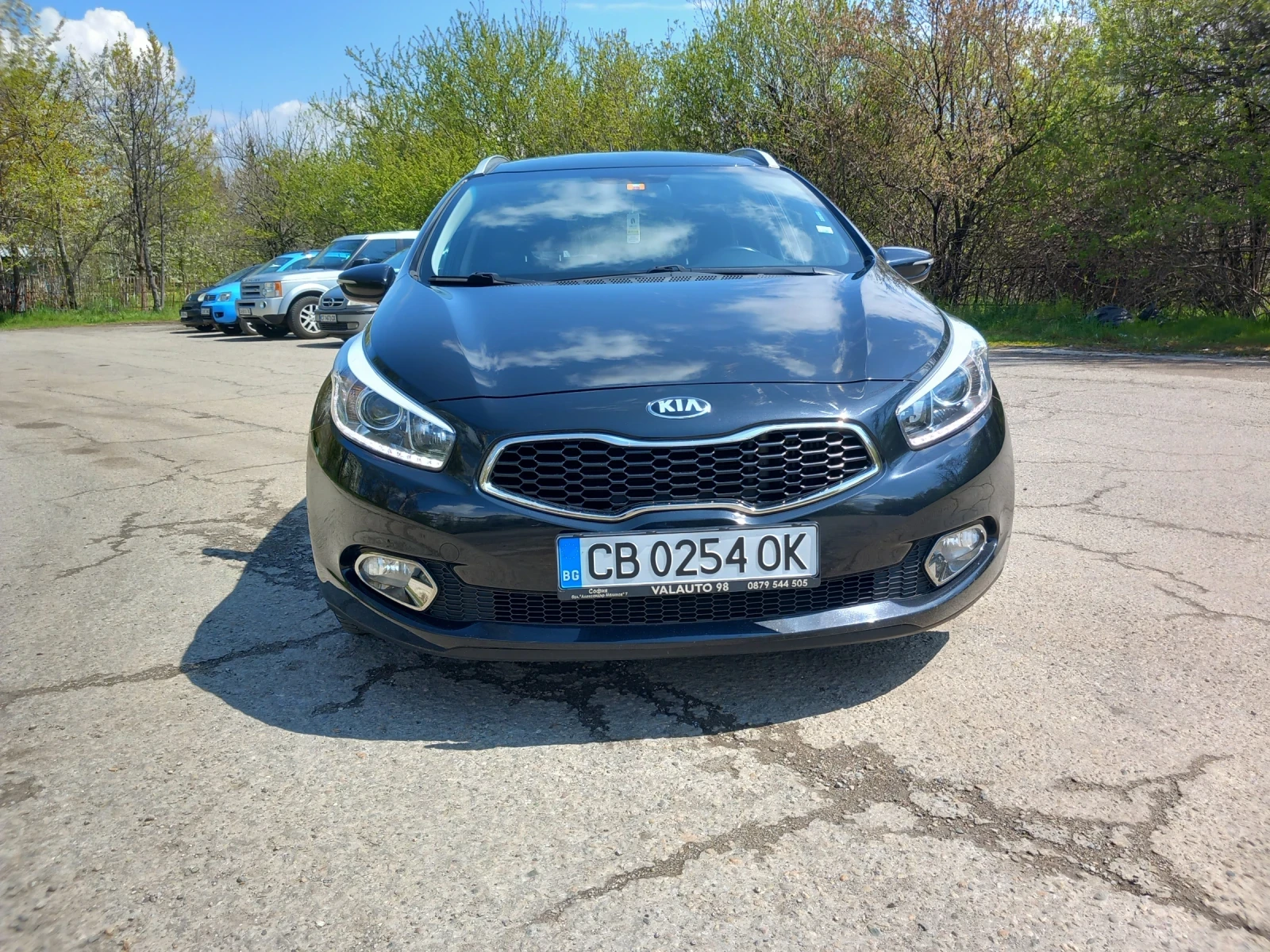 Kia Ceed 1.6 CRDI , снимка 2 - Автомобили и джипове - 54236561