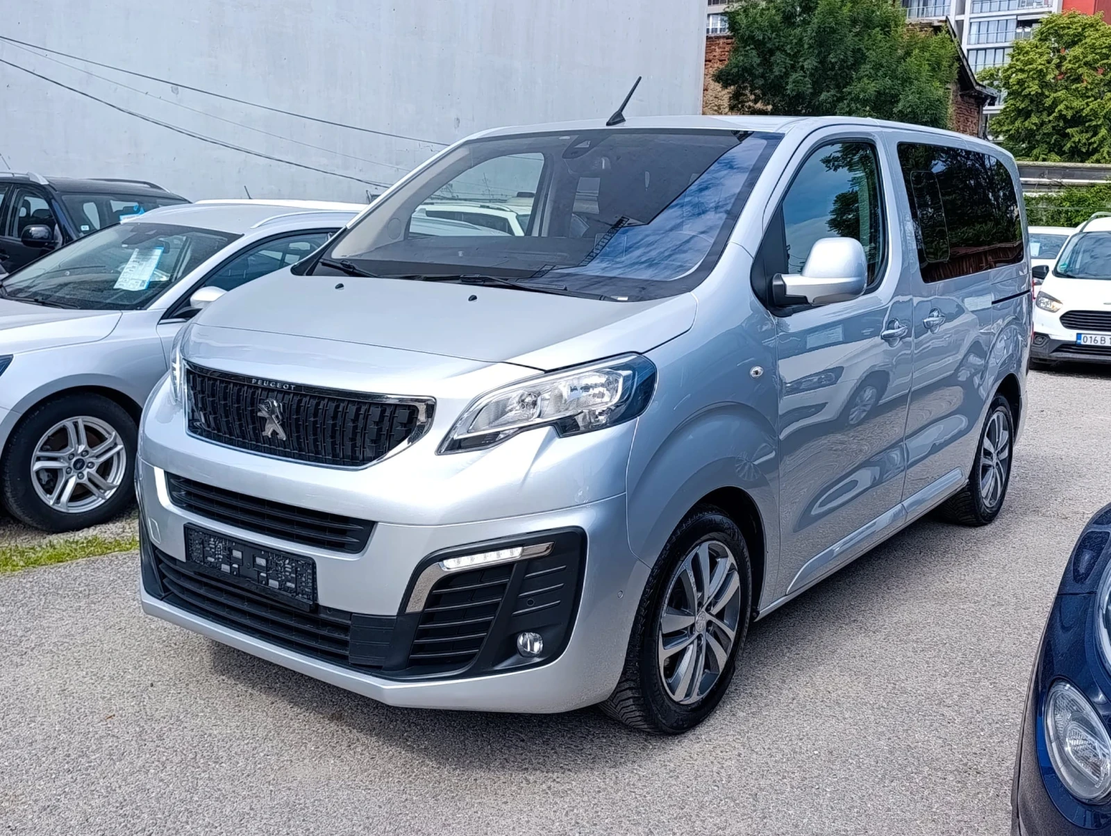 Peugeot Traveler 2.0HDI Автоматик!!!
