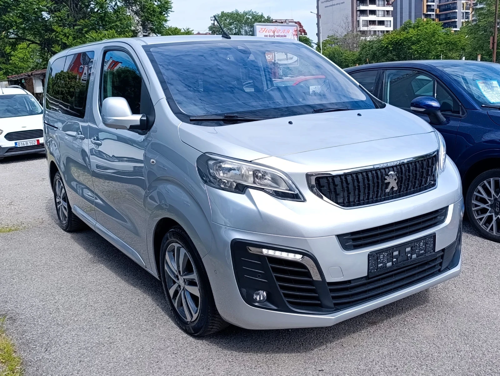 Peugeot Traveler 2.0HDI Автоматик!!!, снимка 2 - Автомобили и джипове - 54735356
