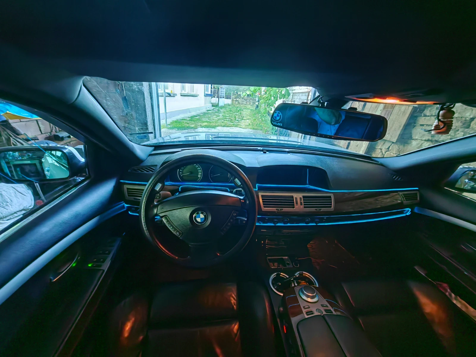 BMW 730, снимка 2 - Автомобили и джипове - 54751549
