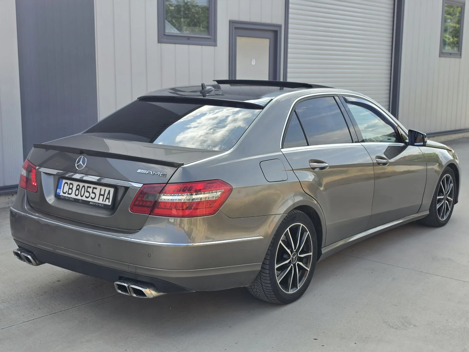 Mercedes-Benz E 350 Амж 4матик панорама, снимка 6 - Автомобили и джипове - 54819766