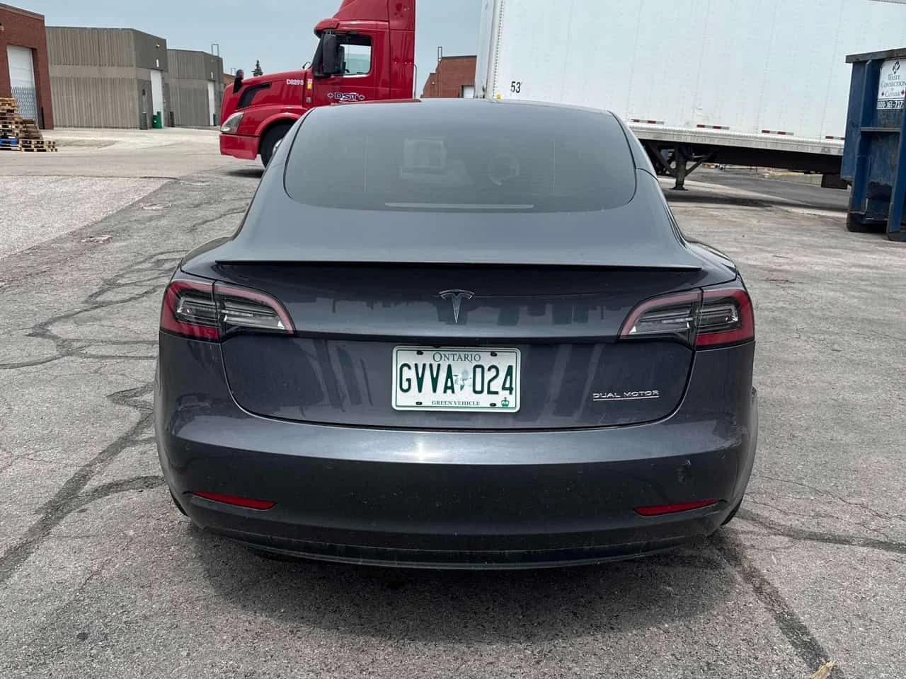 Tesla Model 3 * Performance * АВТОКРЕДИТ БЕЗ ПЪРВОНАЧАЛНА ВНОСКА, снимка 4 - Автомобили и джипове - 54842292