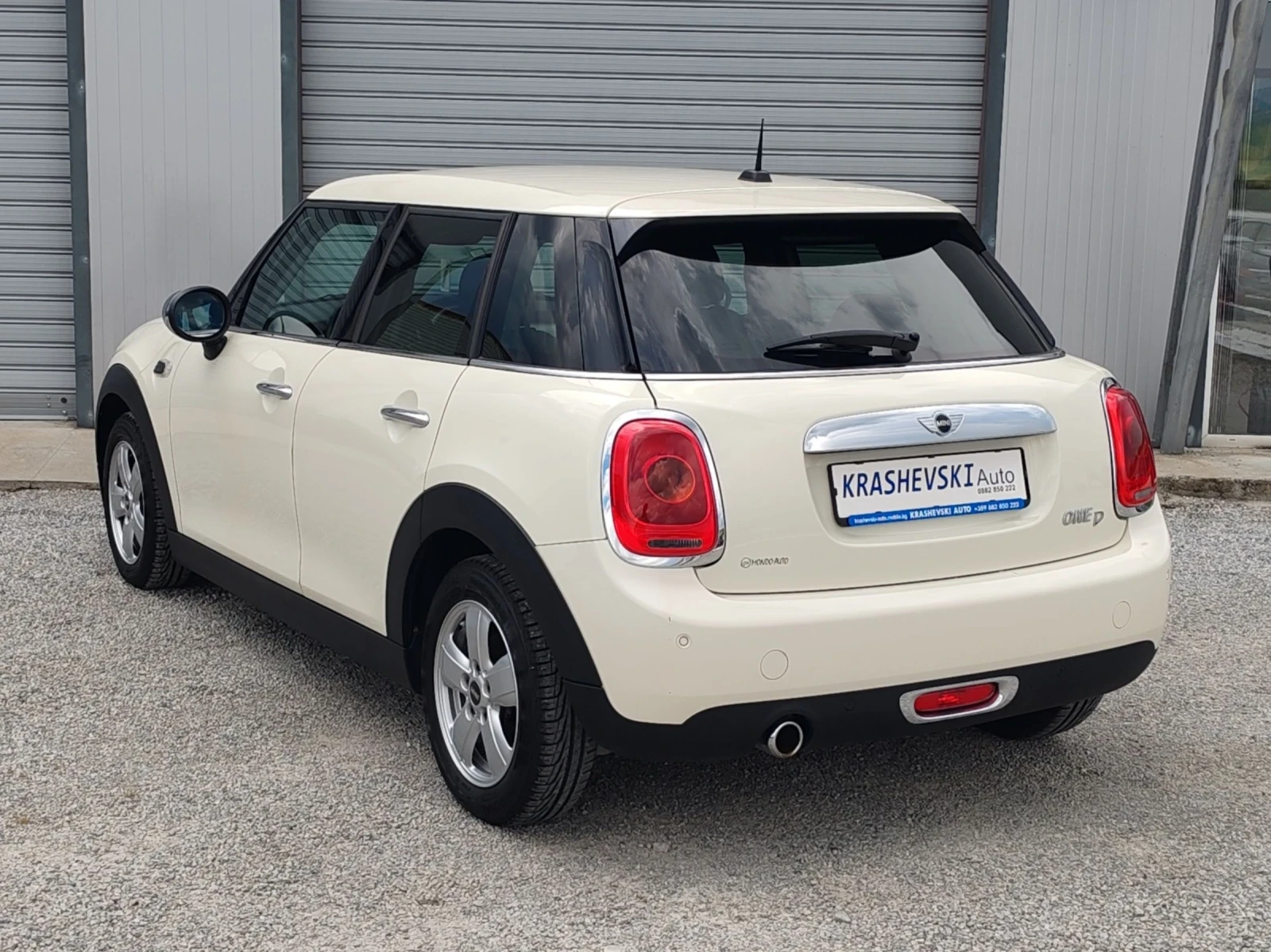 Mini One D 1.5d Euro6b, снимка 4 - Автомобили и джипове - 54868282