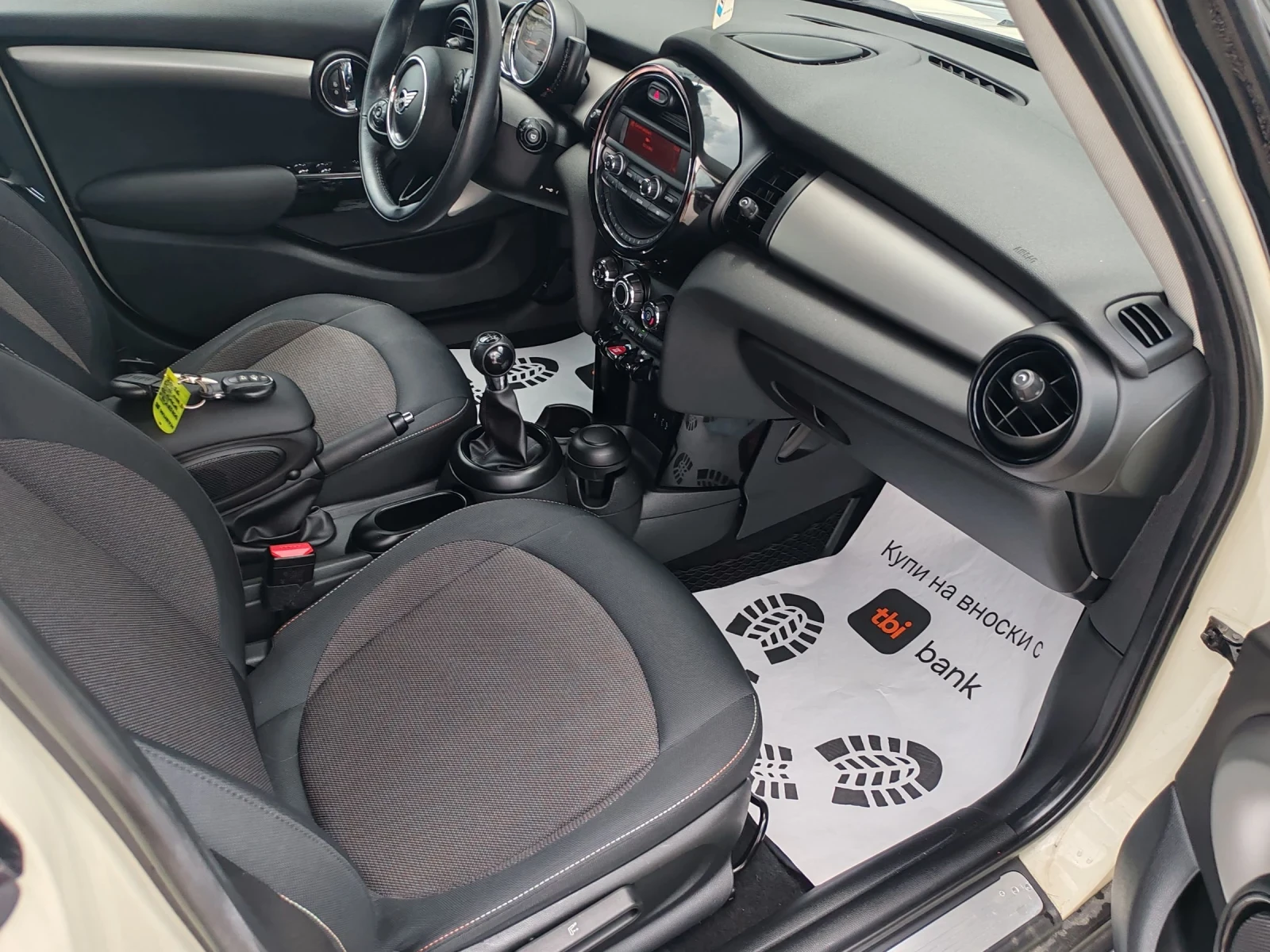 Mini One D 1.5d Euro6b, снимка 10 - Автомобили и джипове - 54868282