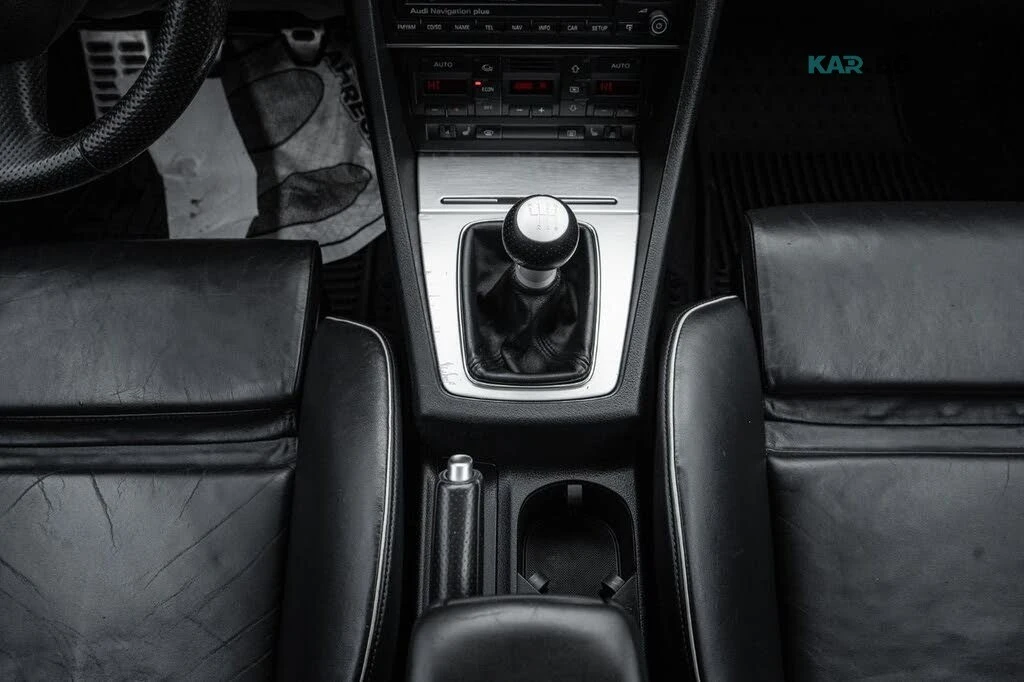 Audi Rs4 Sedan* АвтоКредит* (ЦЕНА ДО БГ), снимка 10 - Автомобили и джипове - 54918114