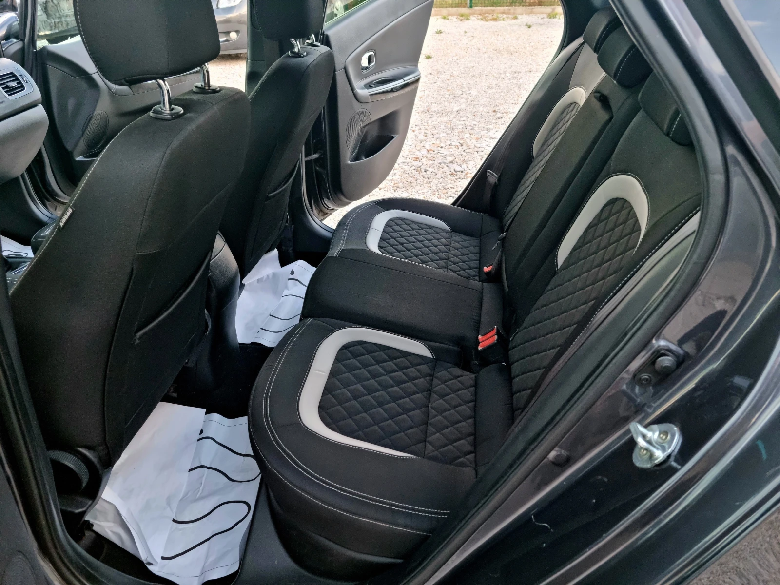Kia Ceed 1.6CRDi 136ks.GT-LINE Evro 6, снимка 17 - Автомобили и джипове - 55012938