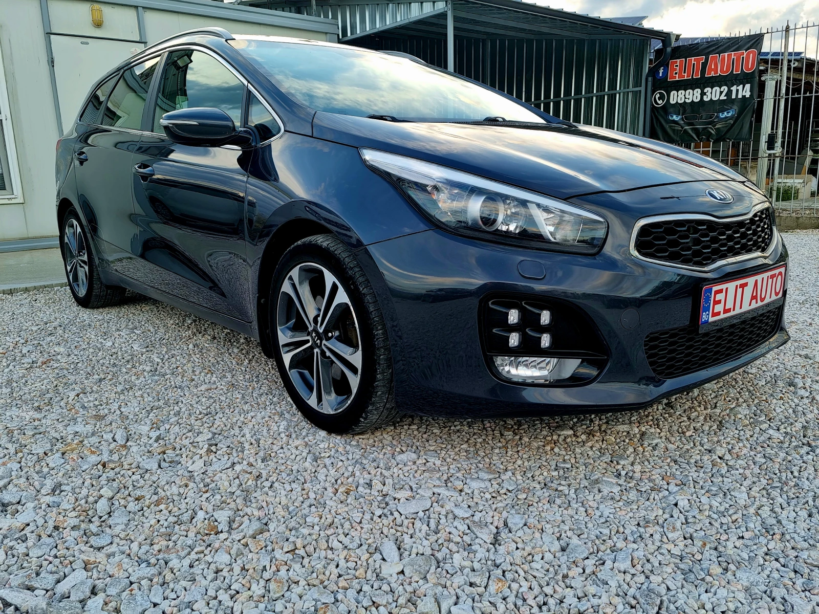 Kia Ceed 1.6CRDi 136ks.GT-LINE Evro 6, снимка 4 - Автомобили и джипове - 55012938