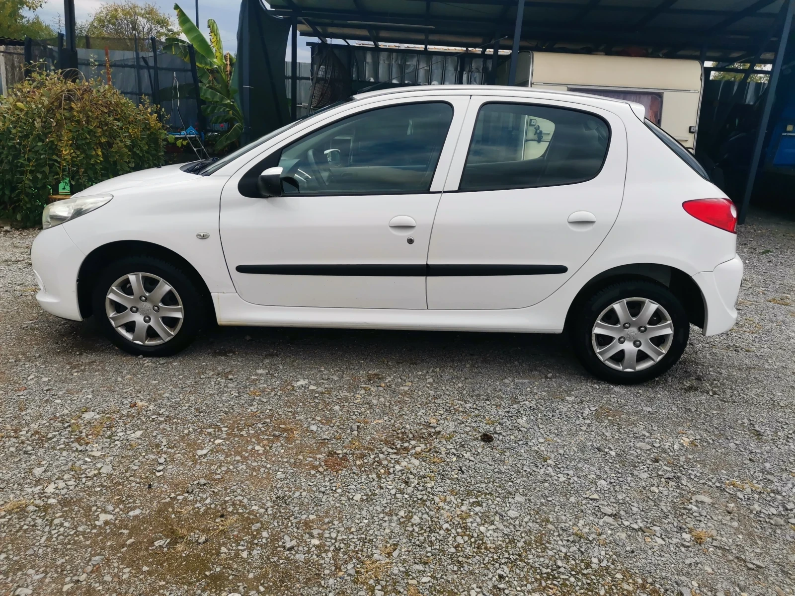 Peugeot 206 206+ 1.1i КЛИМА , снимка 5 - Автомобили и джипове - 56644250