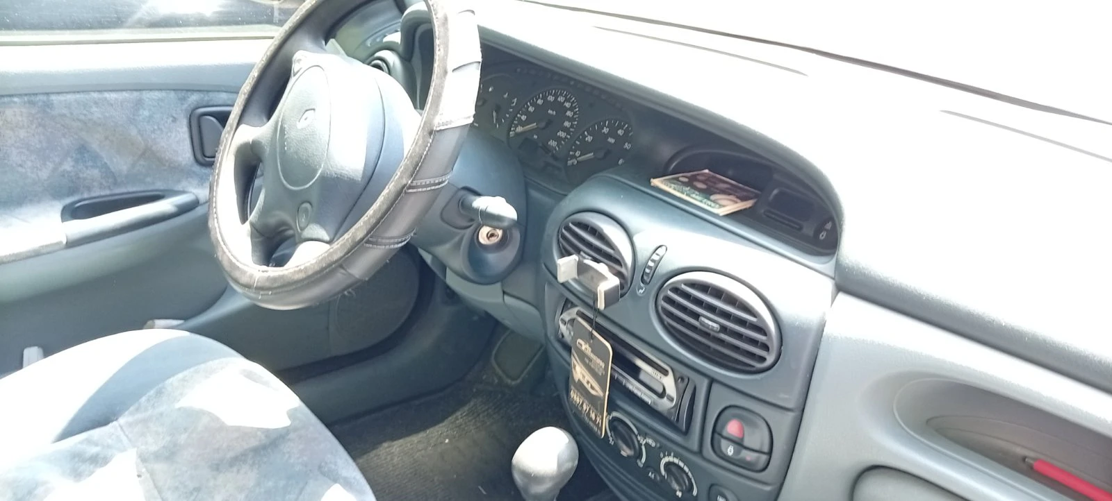 Renault Megane, снимка 9 - Автомобили и джипове - 55296214