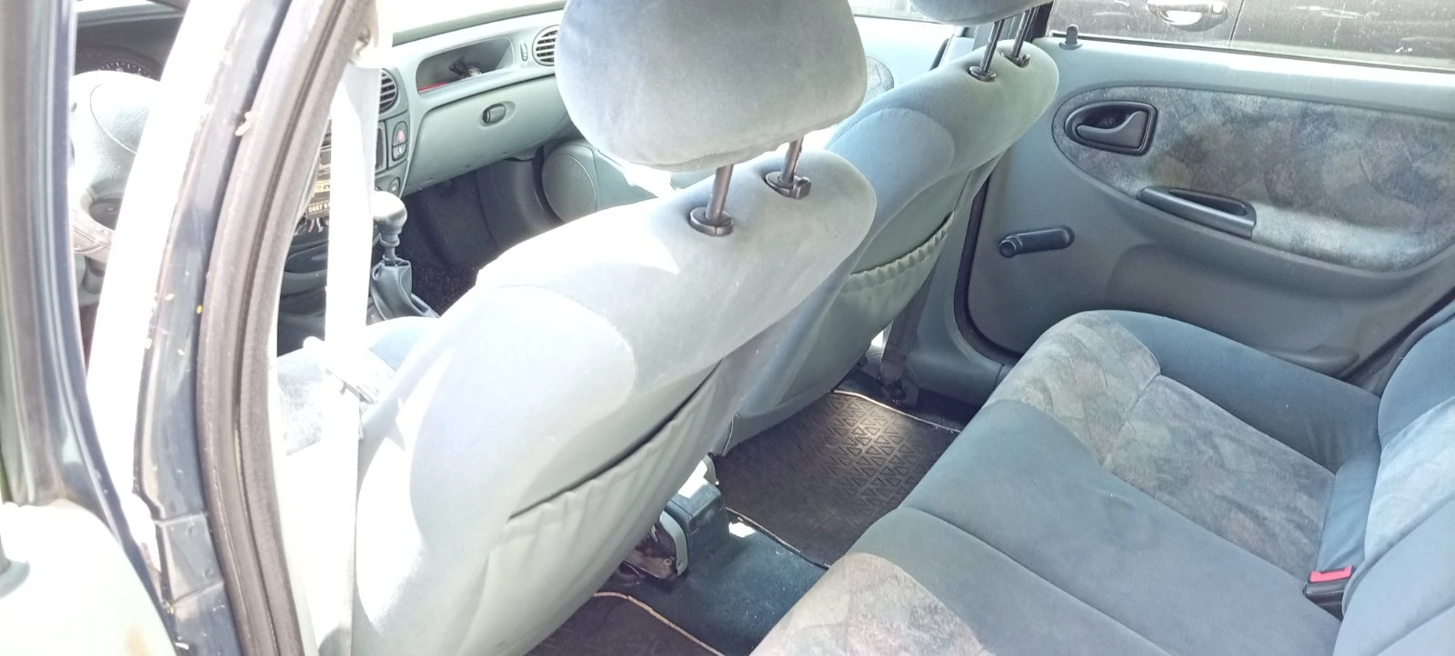 Renault Megane, снимка 8 - Автомобили и джипове - 55296214