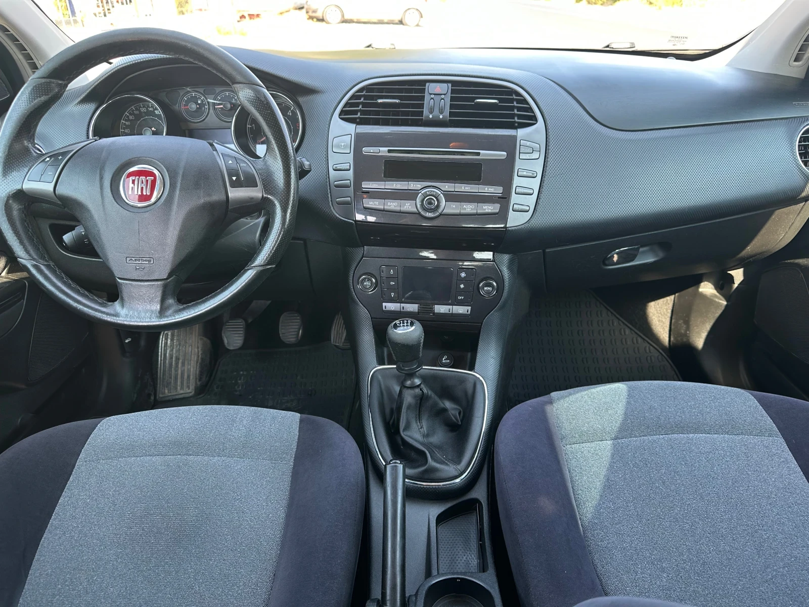 Fiat Bravo 1.6Mjet 120ksEURO5B, снимка 15 - Автомобили и джипове - 55704522