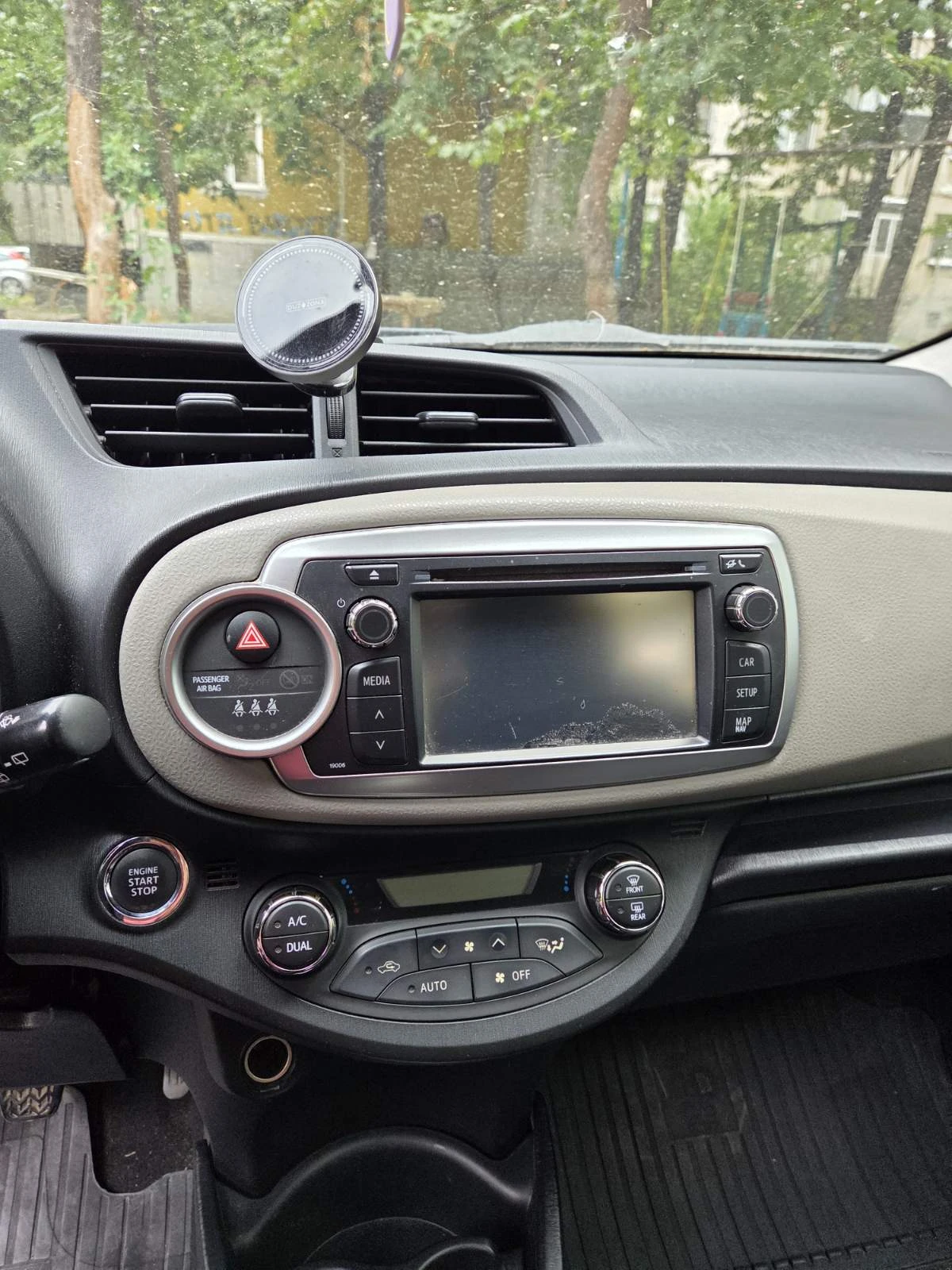 Toyota Yaris, снимка 7 - Автомобили и джипове - 56207450