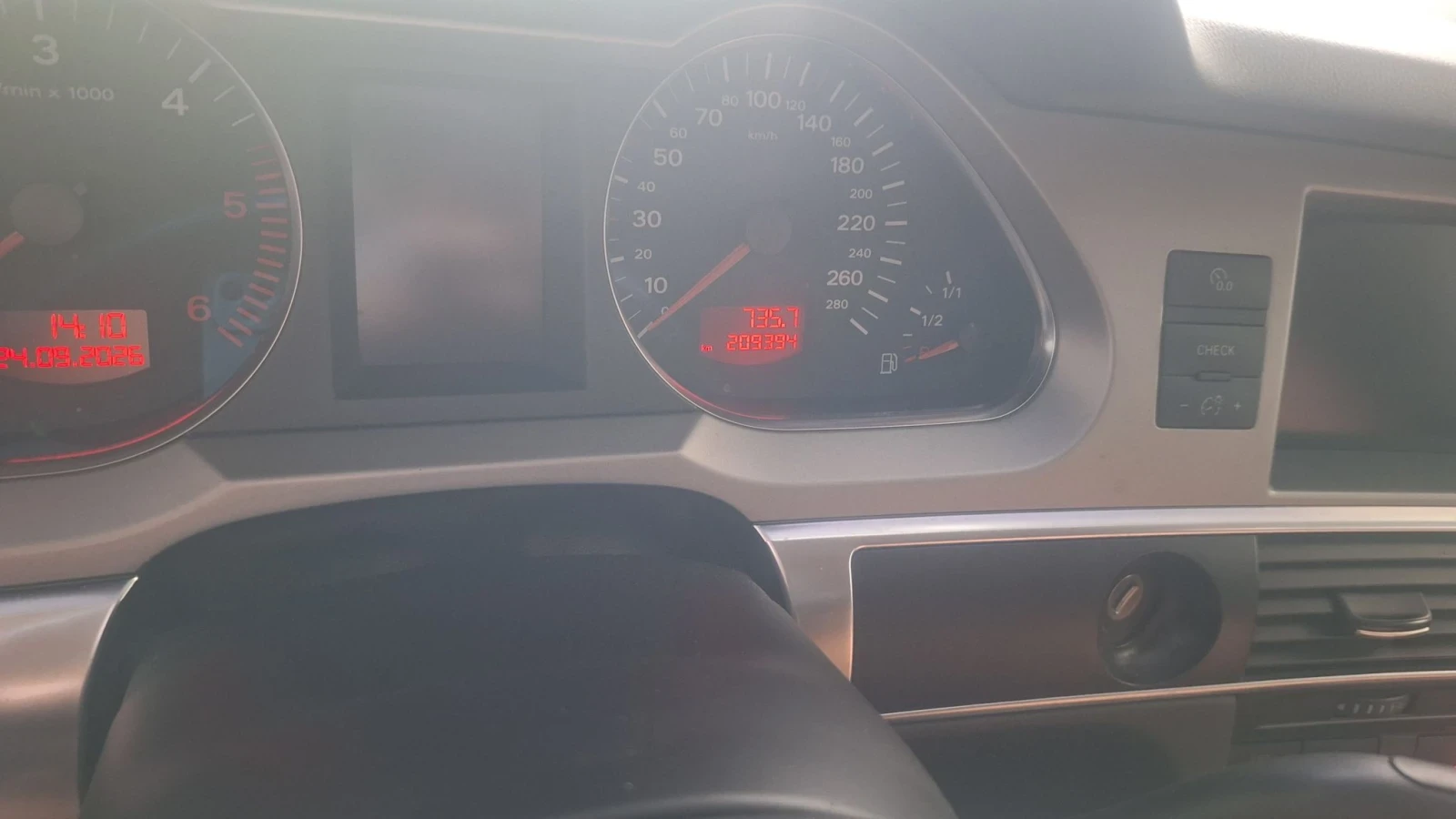 Audi A6 Avant, снимка 11 - Автомобили и джипове - 56253896