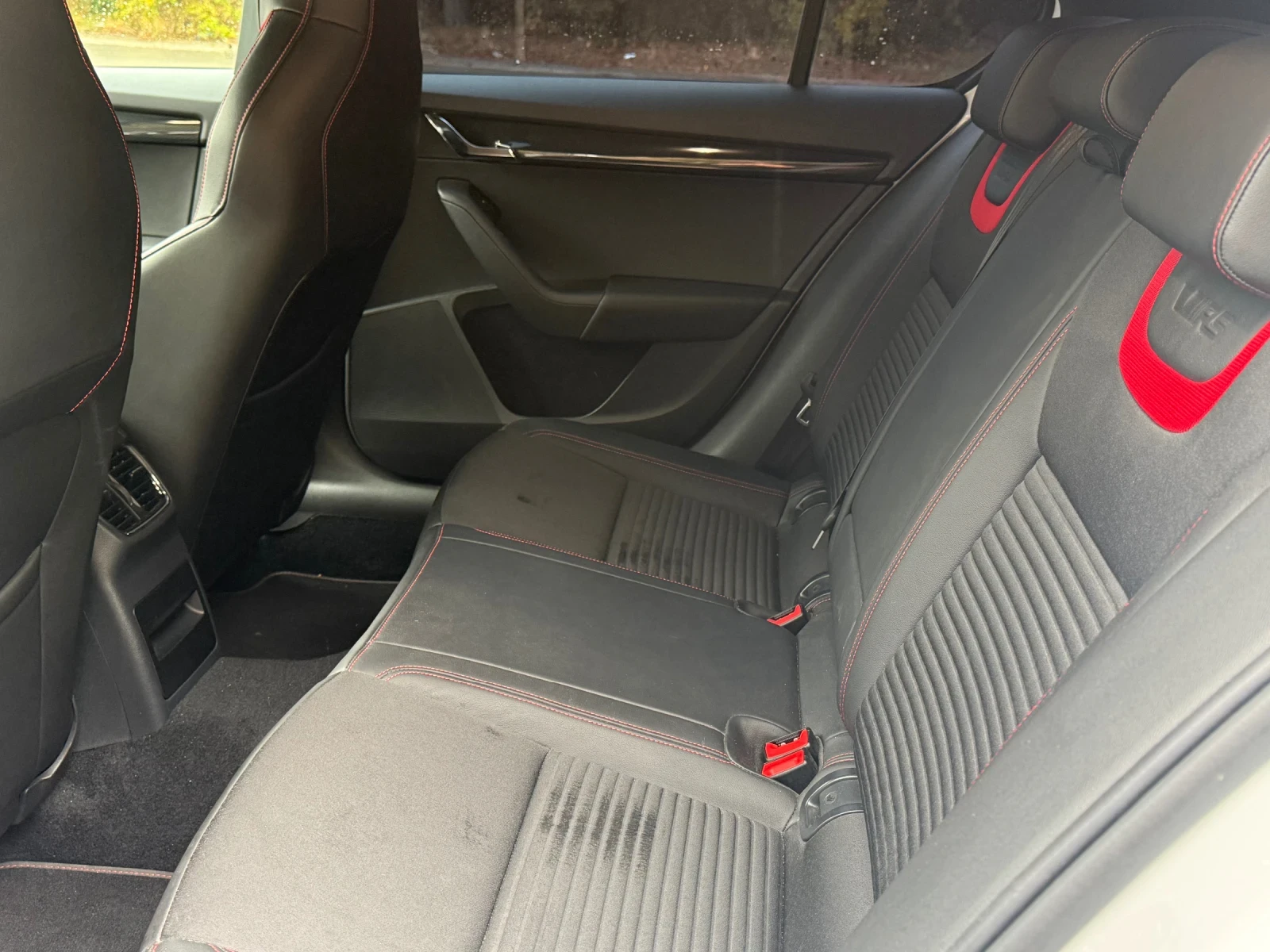 Skoda Octavia 2.0TSi VRS Challenge, снимка 12 - Автомобили и джипове - 56738793