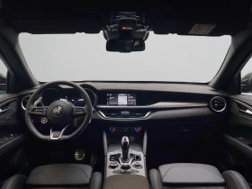 Alfa Romeo Stelvio Veloce 2.0 Petrol AT8 Q4, снимка 7