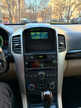 Chevrolet Captiva 2.0d 4х4 ОТЛИЧНО СЪСТОЯНИЕ, снимка 8