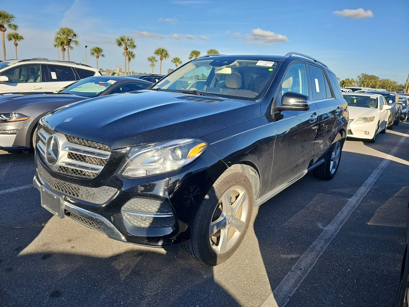 Mercedes-Benz GLE 350 4Matic* подгрев* пано* Telematics* кожа* keyless, снимка 1 - Автомобили и джипове - 48546714