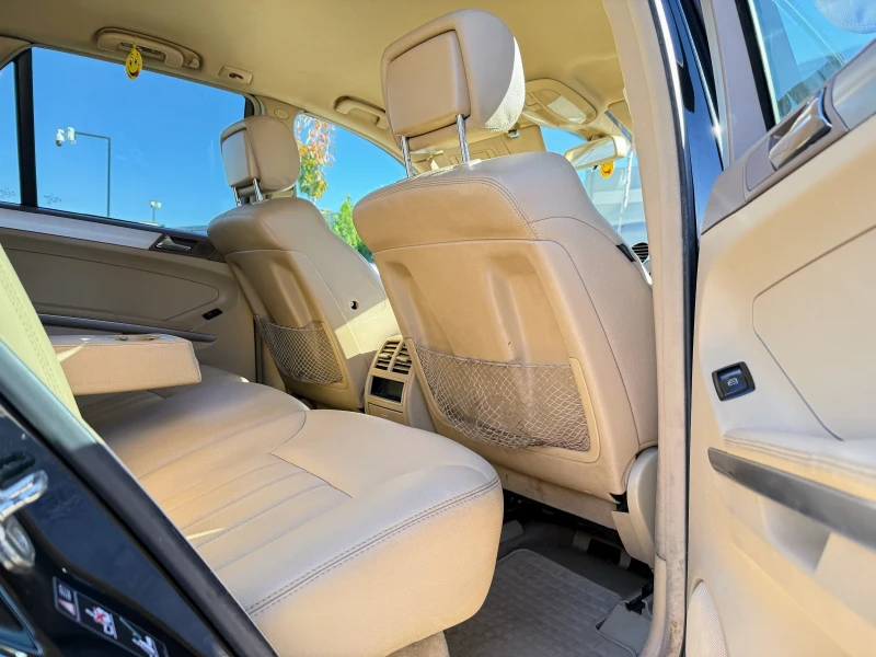 Mercedes-Benz ML 320 3.0D/224hp* ПОДГРЕВ* НАВИГАЦИЯ* ЕЛ СЕДАЛКИ* СТЕПЕН, снимка 8 - Автомобили и джипове - 52148115