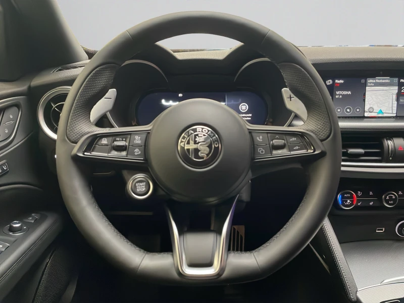 Alfa Romeo Stelvio Veloce 2.0 Petrol AT8 Q4, снимка 8 - Автомобили и джипове - 52413283