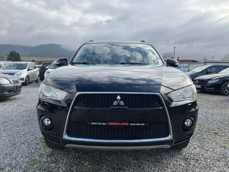Mitsubishi Outlander, снимка 2 - Автомобили и джипове - 52692136