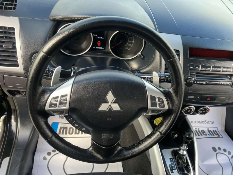 Mitsubishi Outlander, снимка 10 - Автомобили и джипове - 52692136