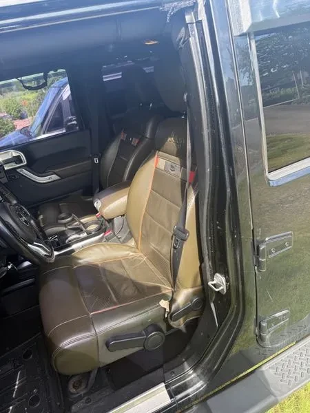 Jeep Wrangler 3.8 70Th, снимка 7 - Автомобили и джипове - 56253180