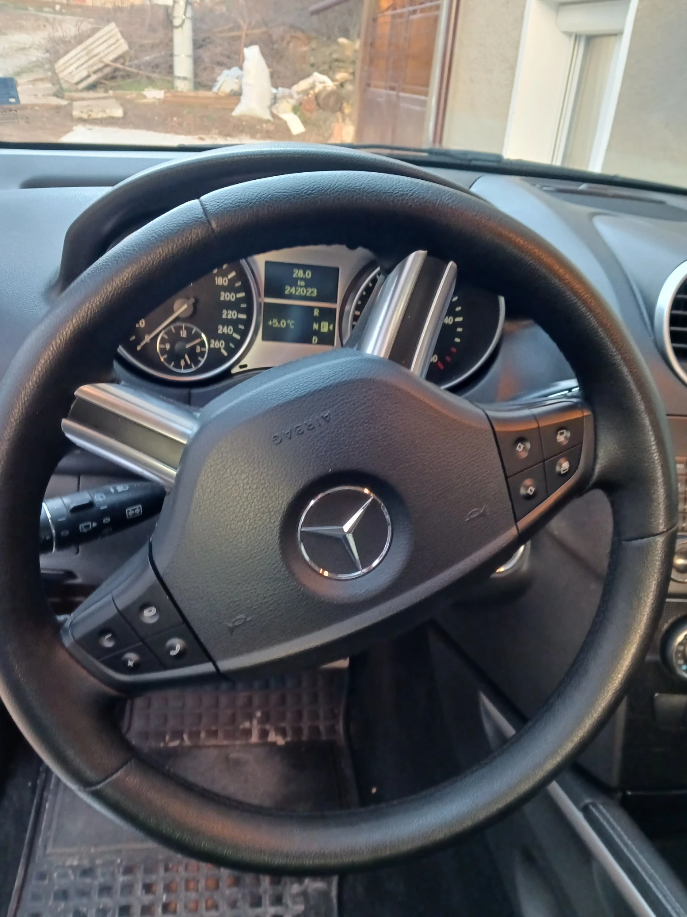 Mercedes-Benz ML 320 3.2 cdi - изображение 8