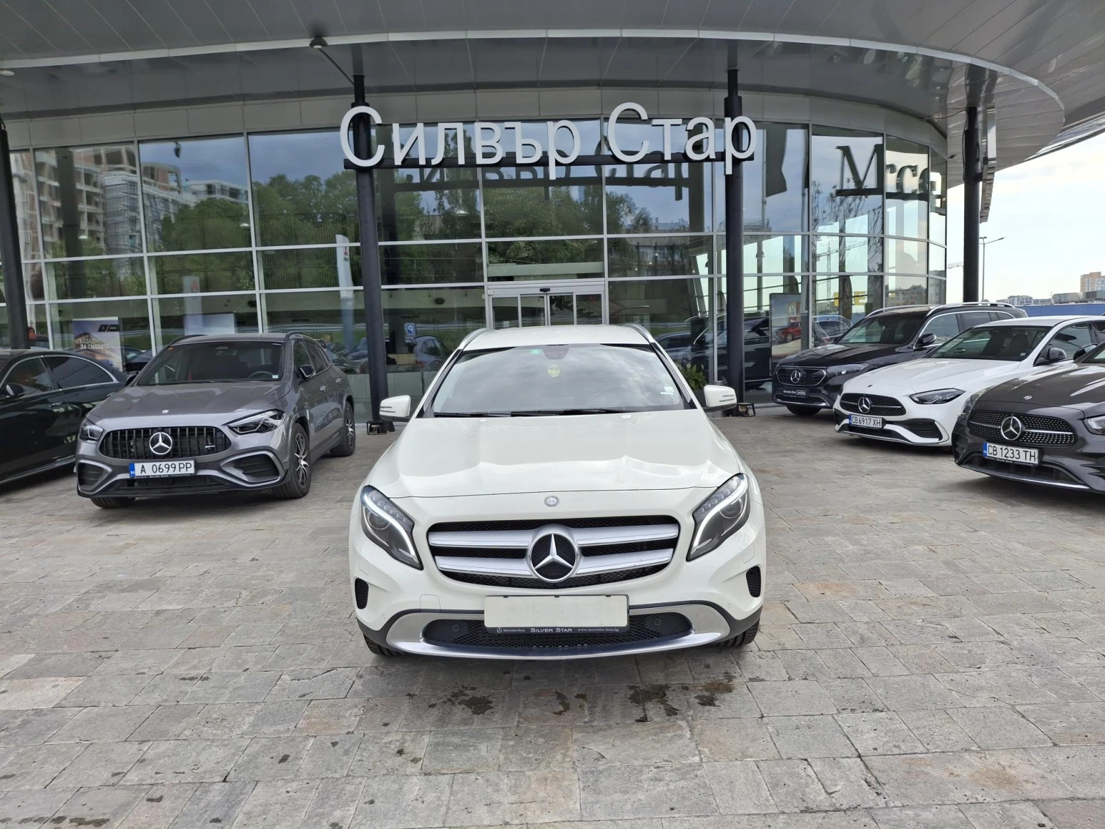 Mercedes-Benz GLA 250 4MATIC - изображение 2