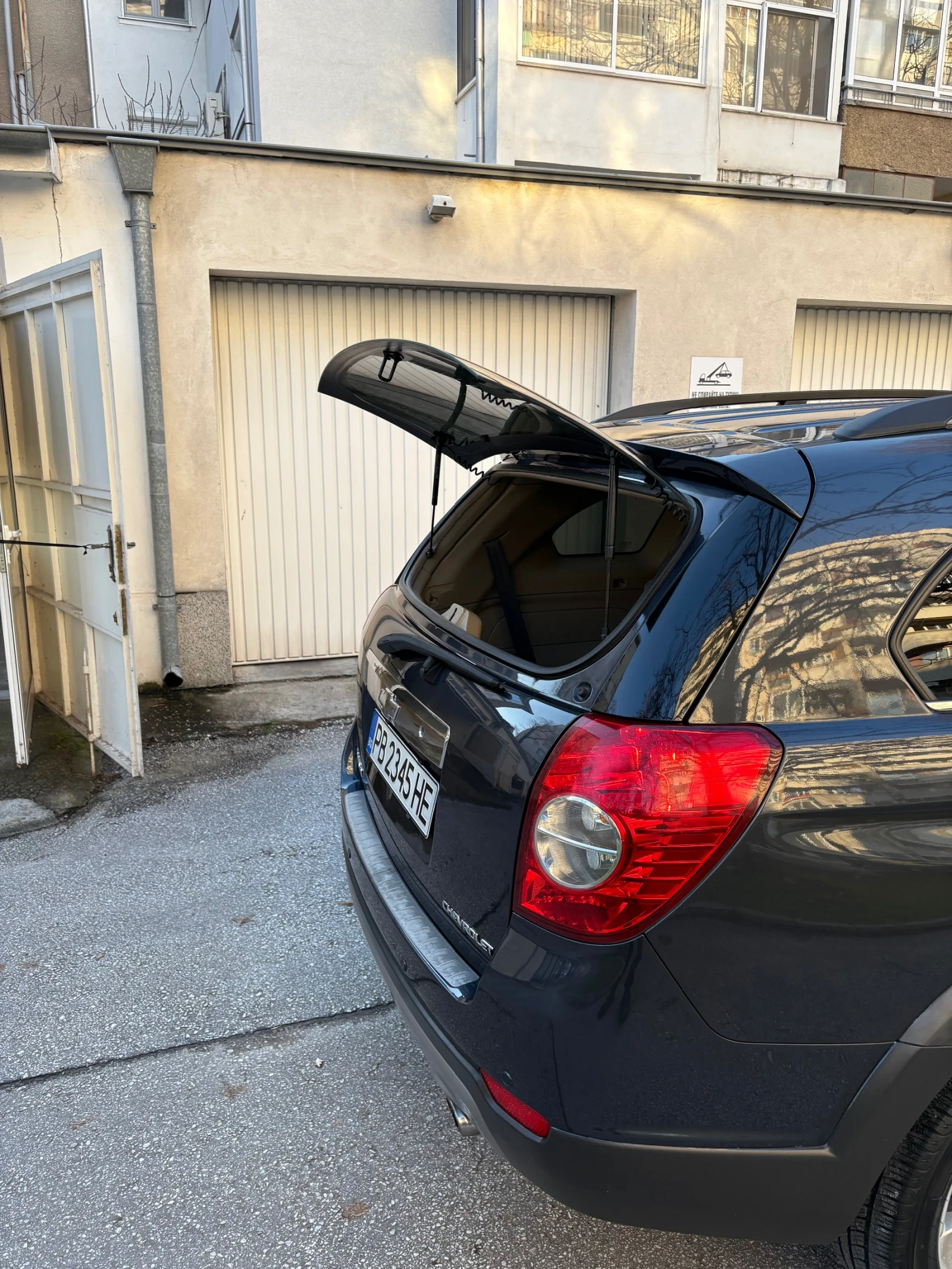 Chevrolet Captiva 2.0d 4х4 ОТЛИЧНО СЪСТОЯНИЕ, снимка 11 - Автомобили и джипове - 53612221