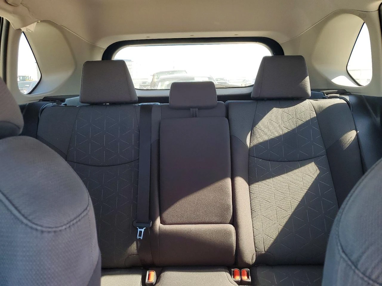 Toyota Rav4 2.5l Xle, снимка 10 - Автомобили и джипове - 54323622