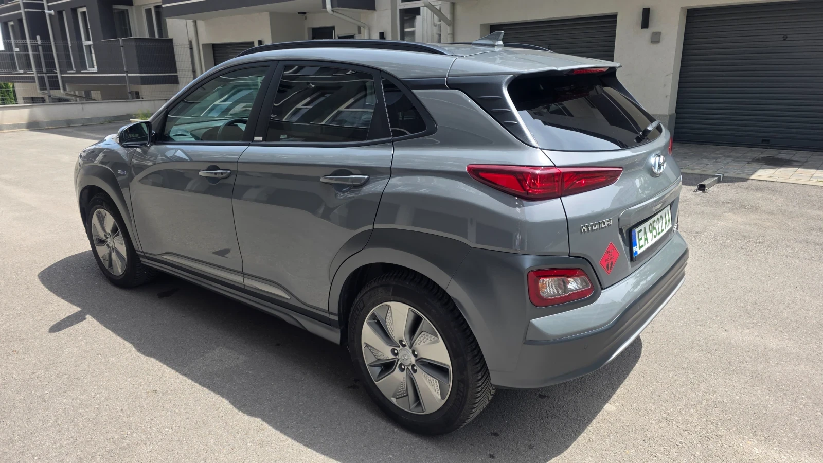 Hyundai Kona, снимка 6 - Автомобили и джипове - 54606198