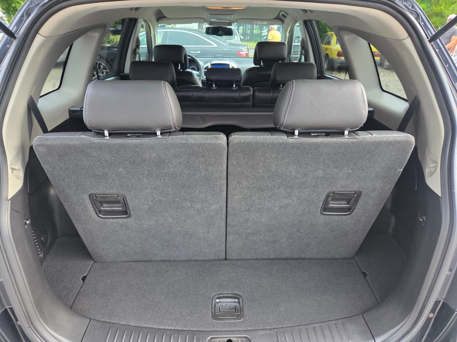 Chevrolet Captiva 2.2LTZ 4x4 РЕАЛНА, снимка 15 - Автомобили и джипове - 55224541