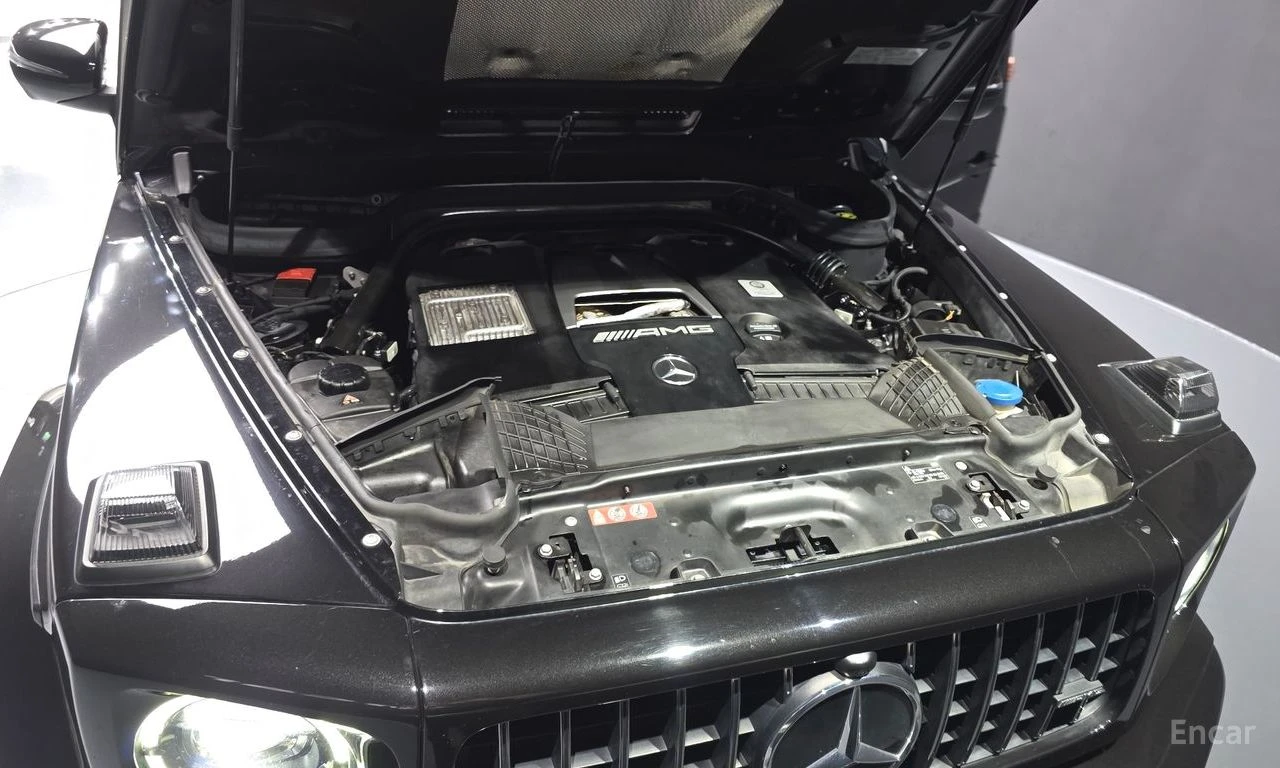 Mercedes-Benz G 63 AMG DISTRONIC* BURMESTER* МАСАЖ* 360 CAM* ОБДУХВАНЕ* , снимка 17 - Автомобили и джипове - 55224771