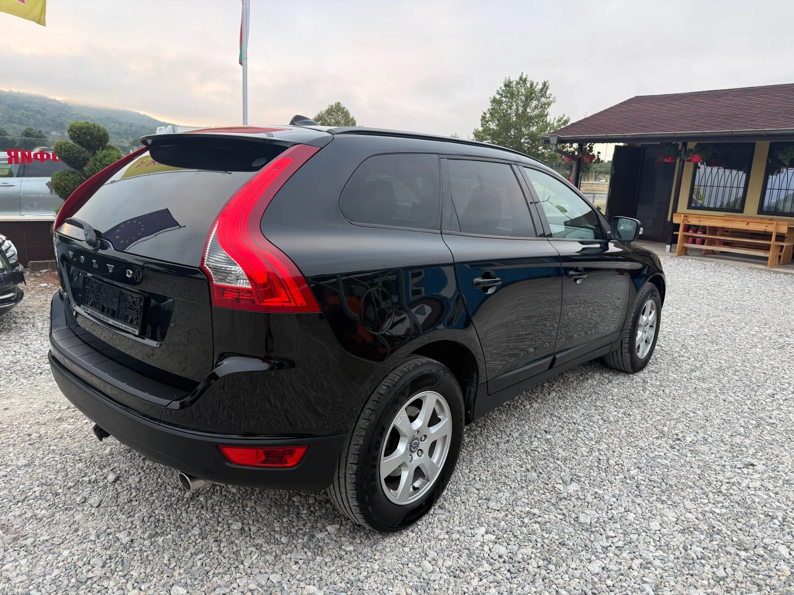 Volvo XC60 2, 4 D НОВ ВНОС !! НАВИГАЦИЯ !! 4X4 !! ЕВРО 5 !!  , снимка 5 - Автомобили и джипове - 55840571