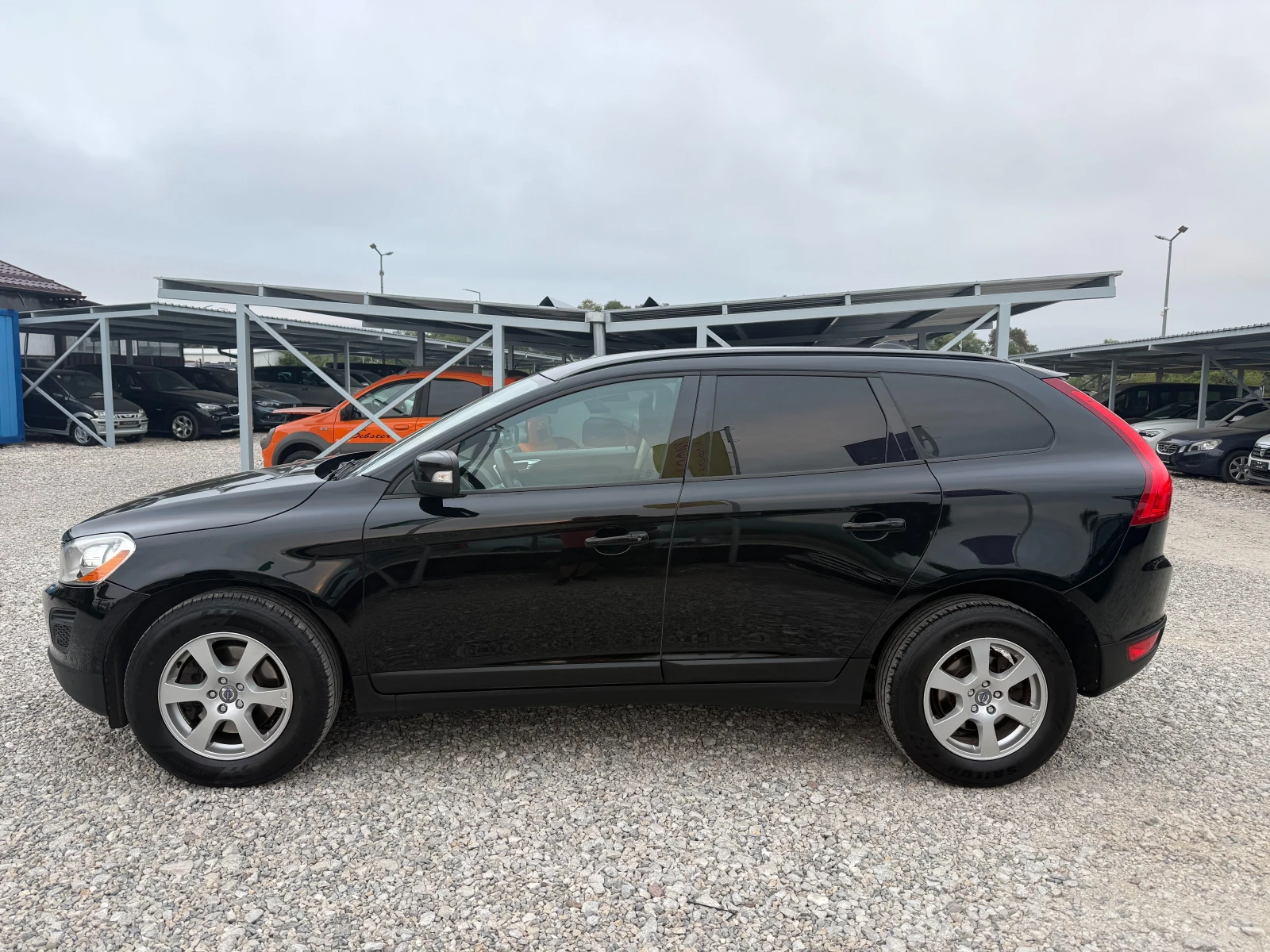 Volvo XC60 2, 4 D НОВ ВНОС !! НАВИГАЦИЯ !! 4X4 !! ЕВРО 5 !!  , снимка 2 - Автомобили и джипове - 55840571