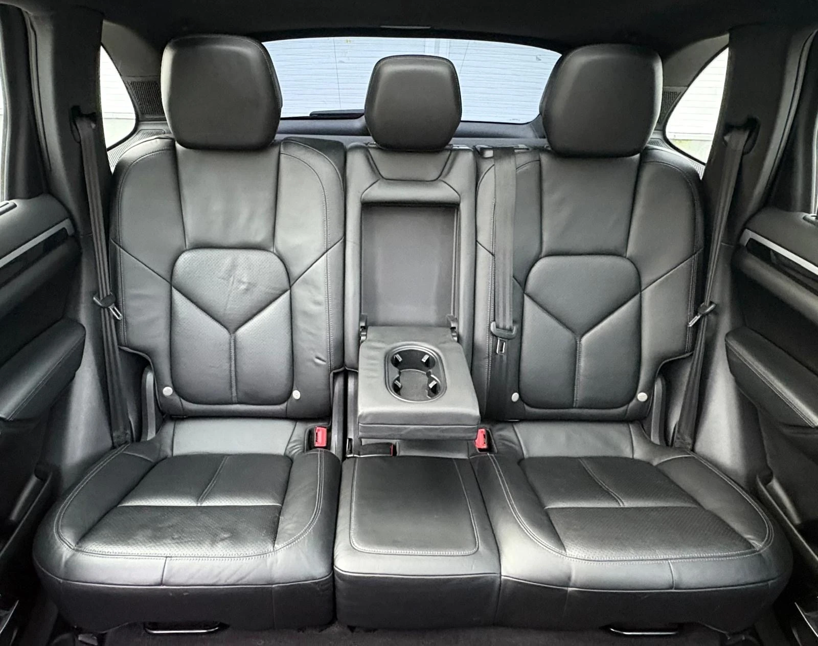 Porsche Cayenne 3.0 Diesel- ОБСЛУЖЕН , снимка 11 - Автомобили и джипове - 55887340
