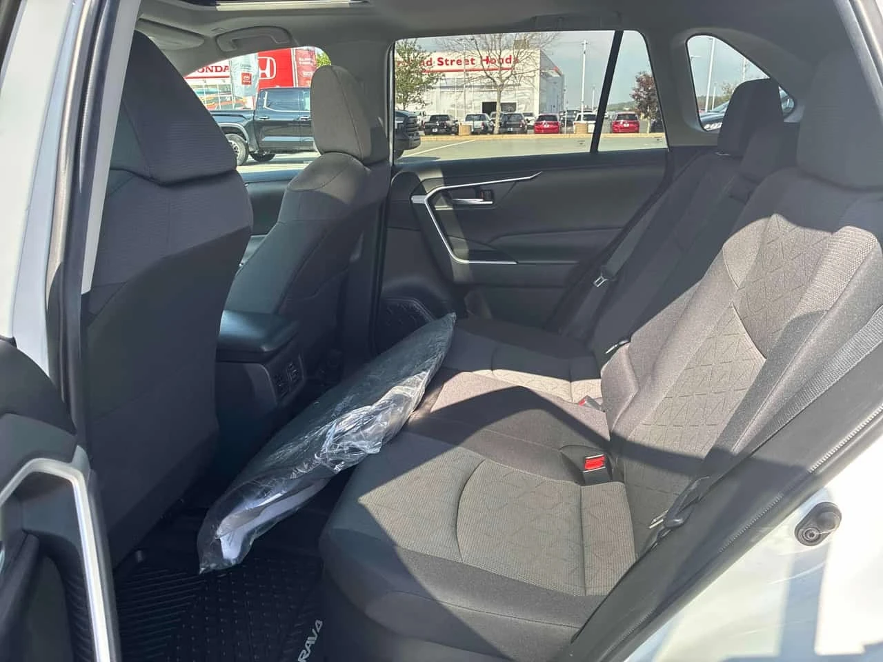 Toyota Rav4 * Hybrid XLE * CARFAX * ��� ������������ ������ | Mobile.bg � ����������� 13