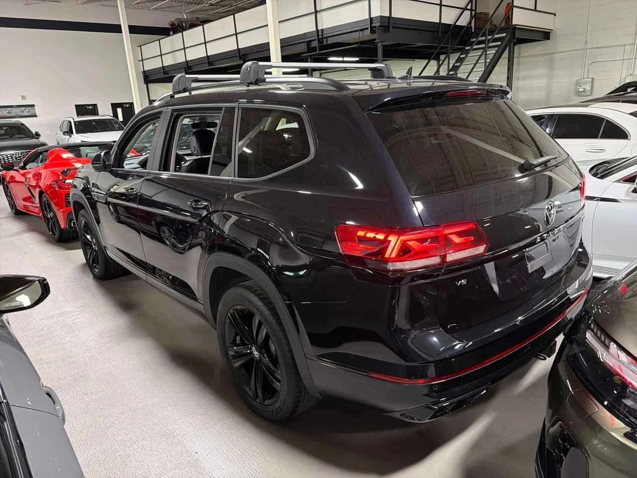 VW Atlas, снимка 4 - Автомобили и джипове - 56737905
