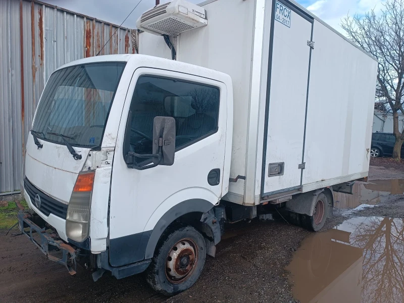 Nissan Capstar 3.0 D Автоматик Хладилен , снимка 2 - Бусове и автобуси - 52731609