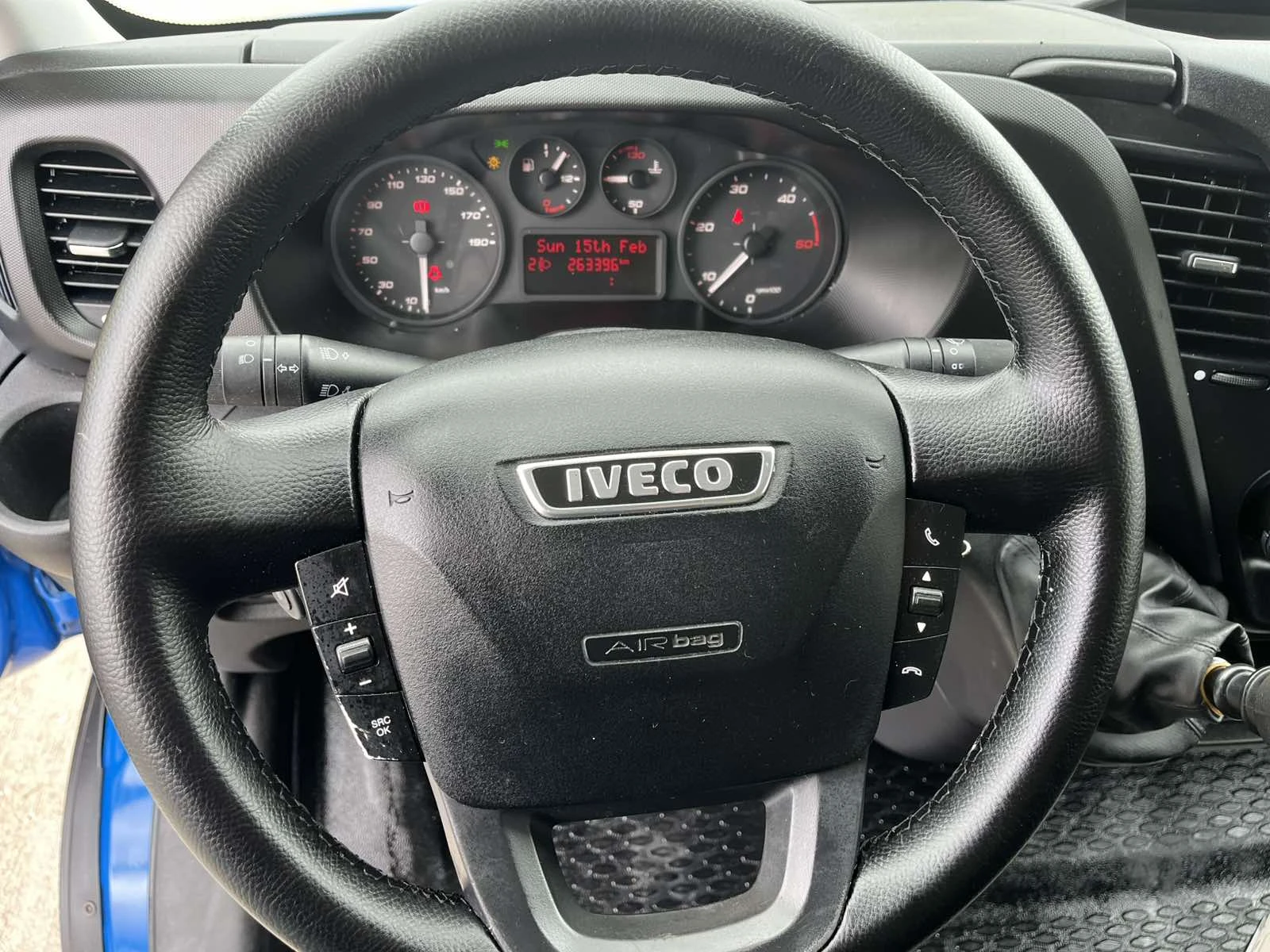 Iveco Daily Б кат.263000km!!!!EURO6Y, снимка 11 - Бусове и автобуси - 54078861