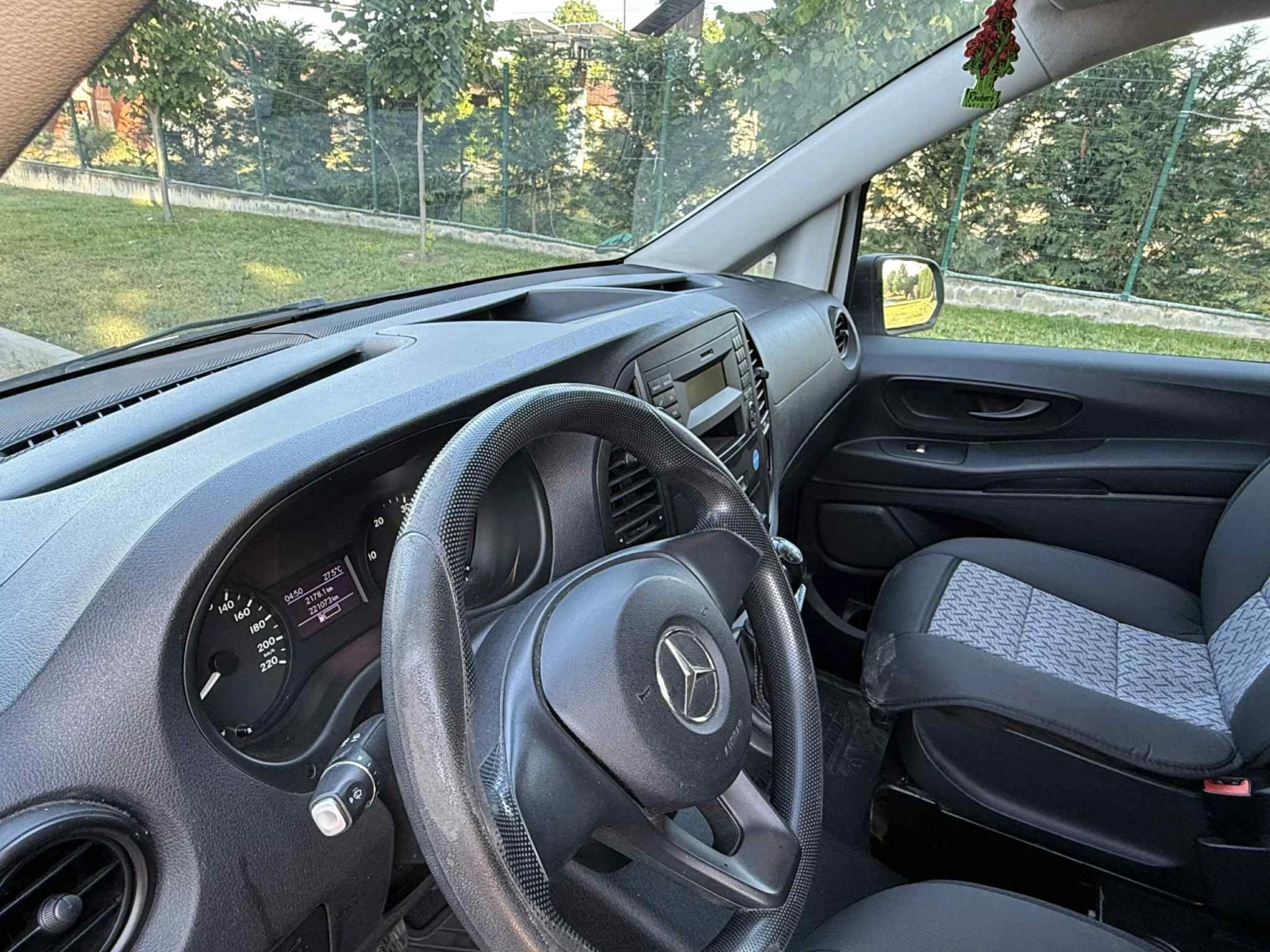 Mercedes-Benz Vito 114, 2.2 CDI, снимка 9 - Бусове и автобуси - 55509957