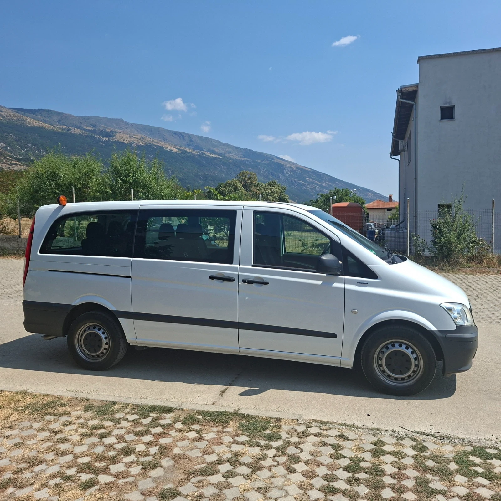 Mercedes-Benz Vito 110 CDI LANG KLIMA 9MES, снимка 5 - Бусове и автобуси - 55769087