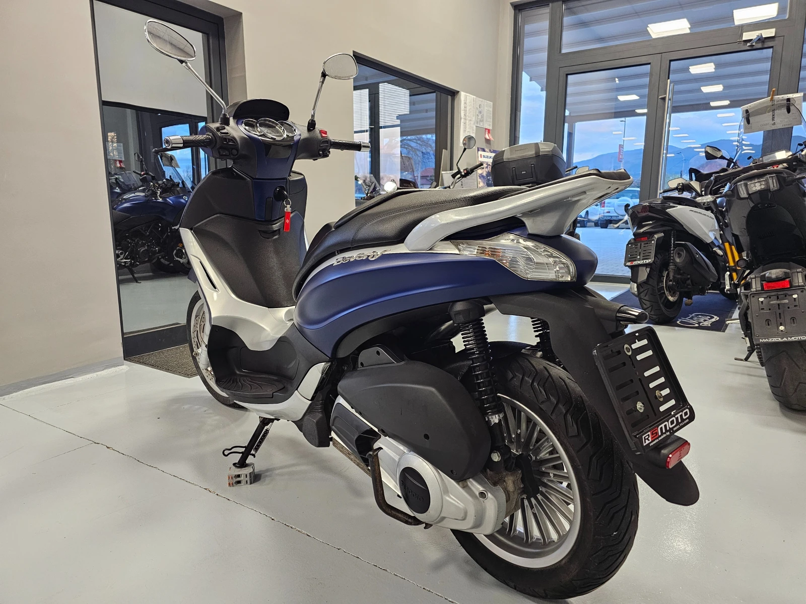 Piaggio Beverly 300ie, Colour Matte Blue Pearl! - изображение 5