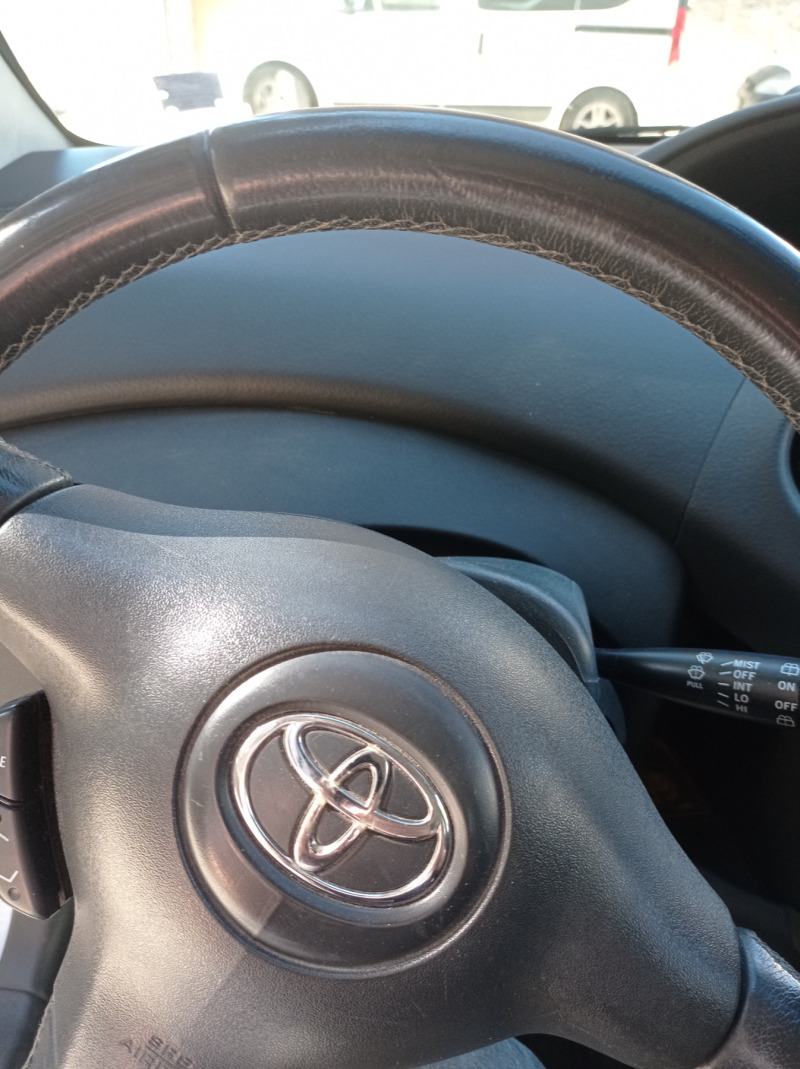 Toyota Yaris, снимка 5 - Автомобили и джипове - 46243245