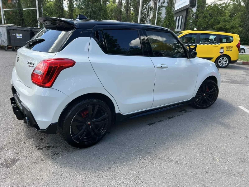 Suzuki Swift SPORT/ HYBRID/ EURO 6/БЯЛА ПЕРЛА , снимка 2 - Автомобили и джипове - 47446256