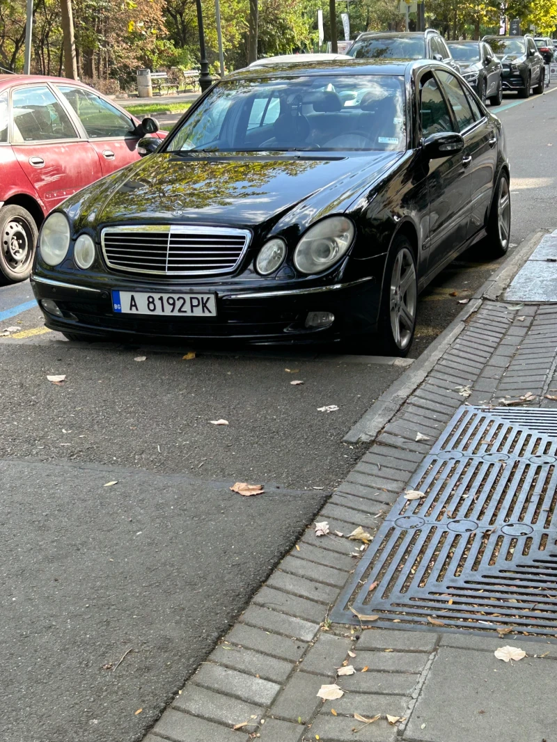 Mercedes-Benz E 320 3.2 CDI, снимка 3 - Автомобили и джипове - 47818014