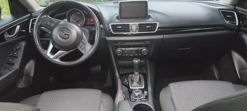 Mazda 3 2.0 SkyActiv-G - Automatic, снимка 11 - Автомобили и джипове - 48156673