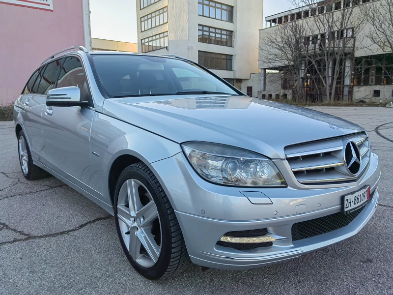 Mercedes-Benz C 200 i / AUTOMATIC / AVANTGARDE , снимка 7 - Автомобили и джипове - 48105758