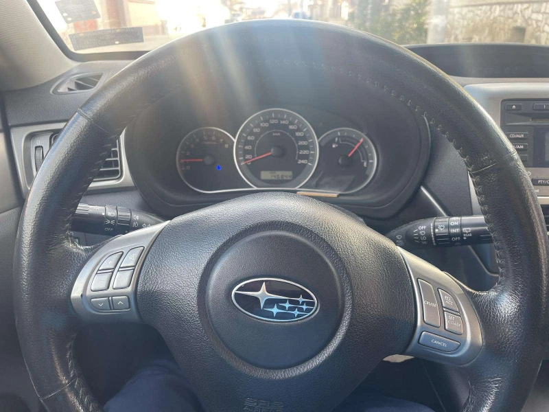 Subaru Impreza 1.5i boxer, снимка 6 - Автомобили и джипове - 49452295