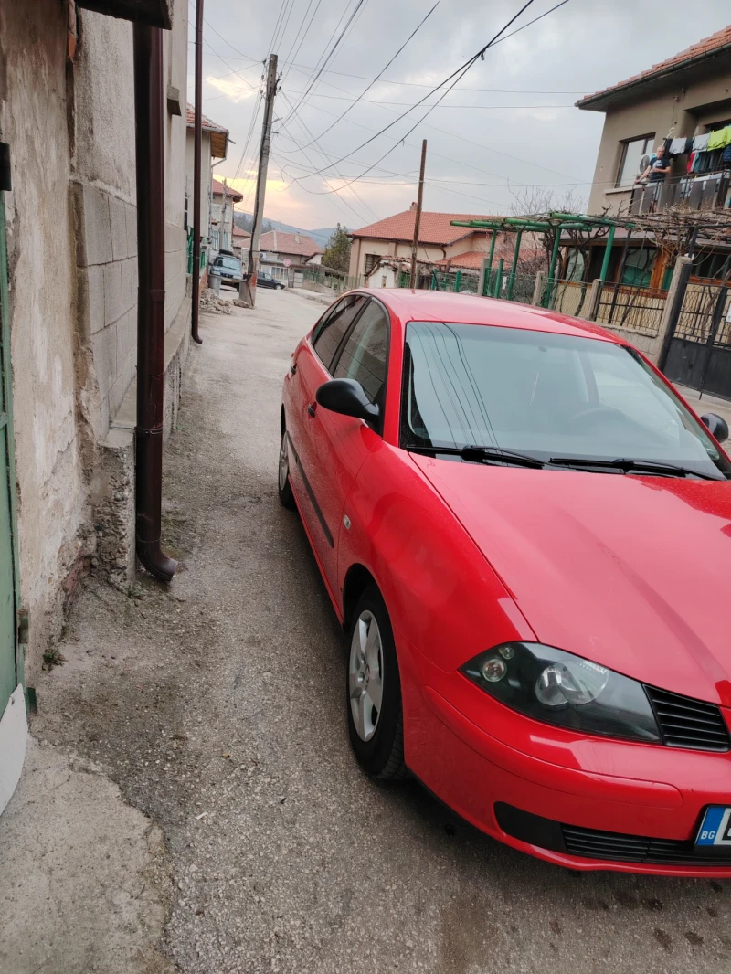 Seat Ibiza, снимка 2 - Автомобили и джипове - 49523478